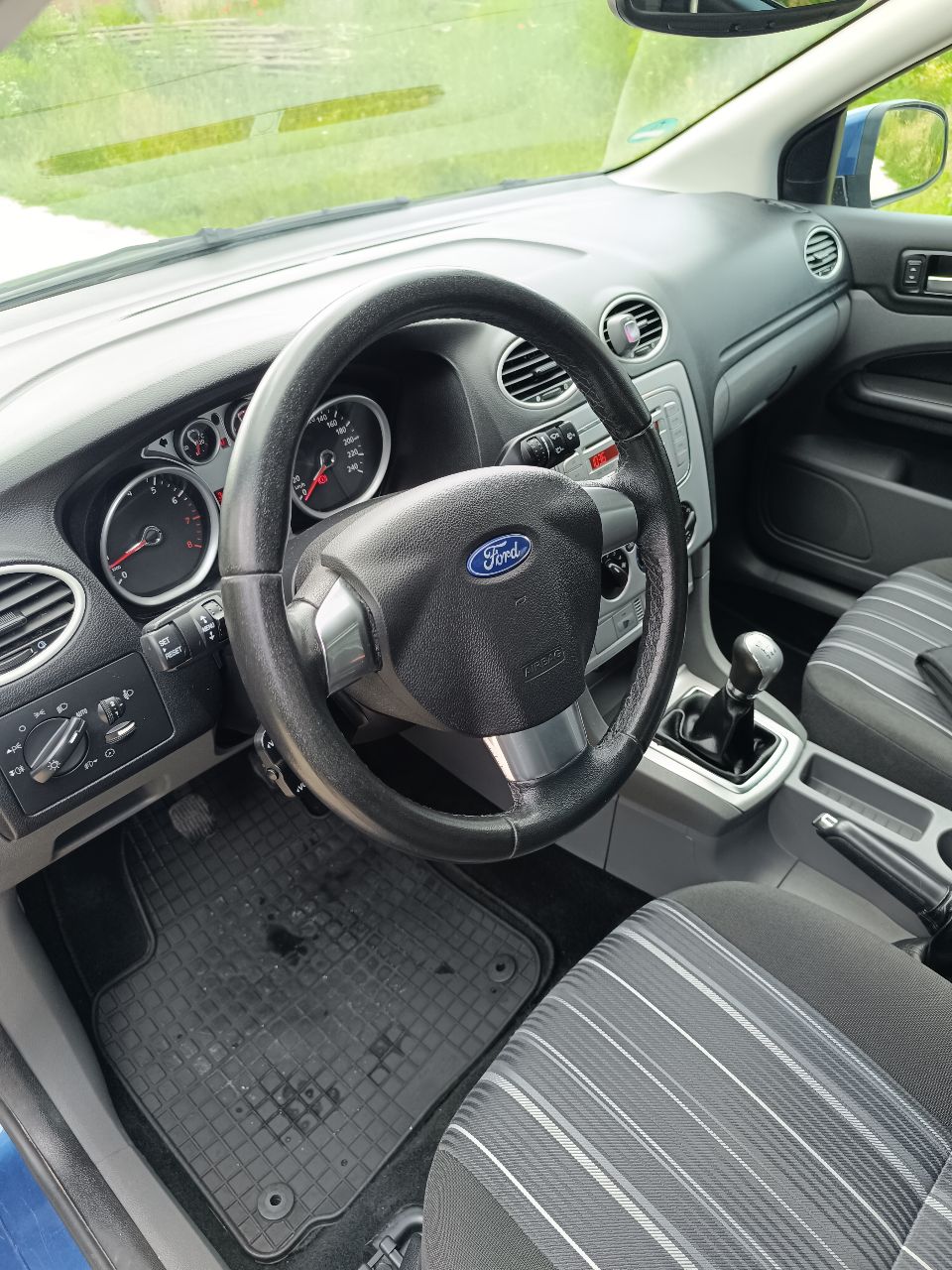 Ford Focus - фото 33