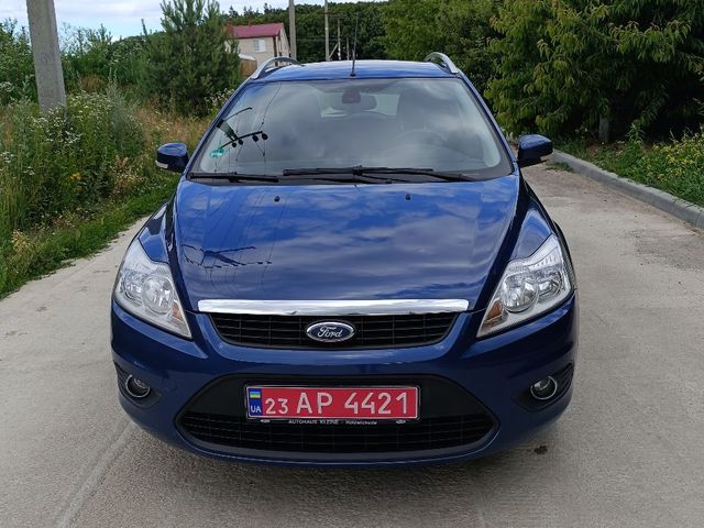 Ford Focus - фото 2