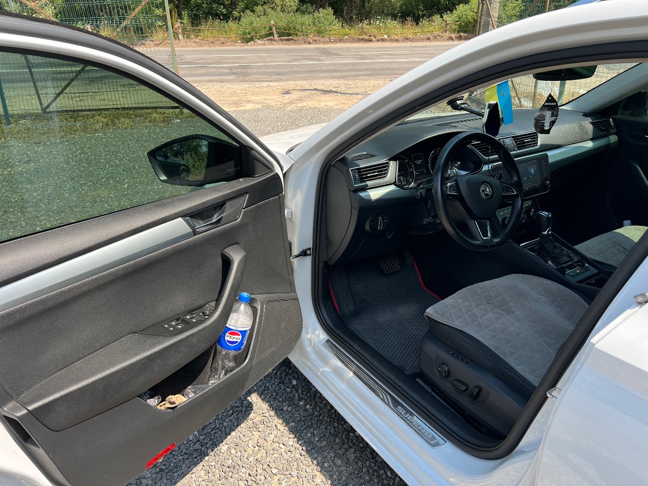 Skoda Superb - фото 7