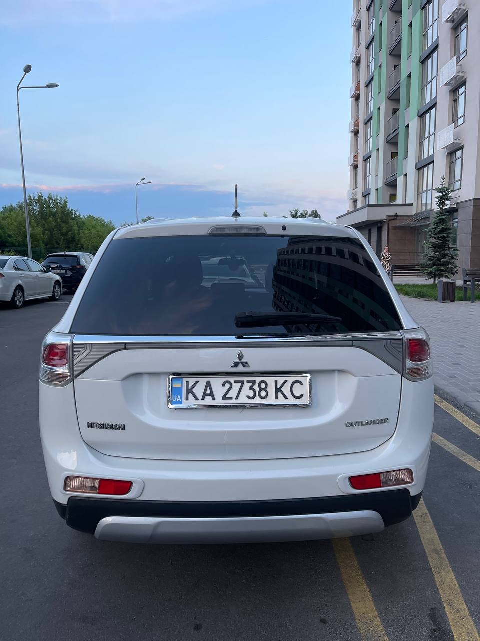 Mitsubishi Outlander - фото 10