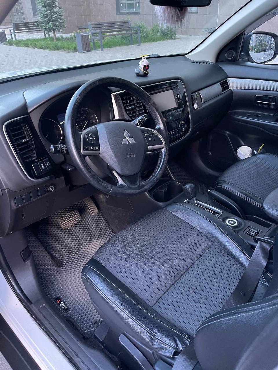 Mitsubishi Outlander - фото 21