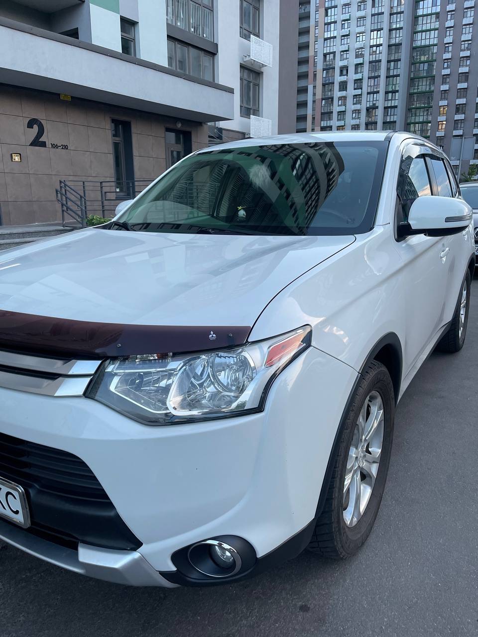 Mitsubishi Outlander - фото 6