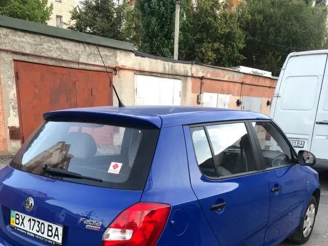 Skoda Fabia - фото 5