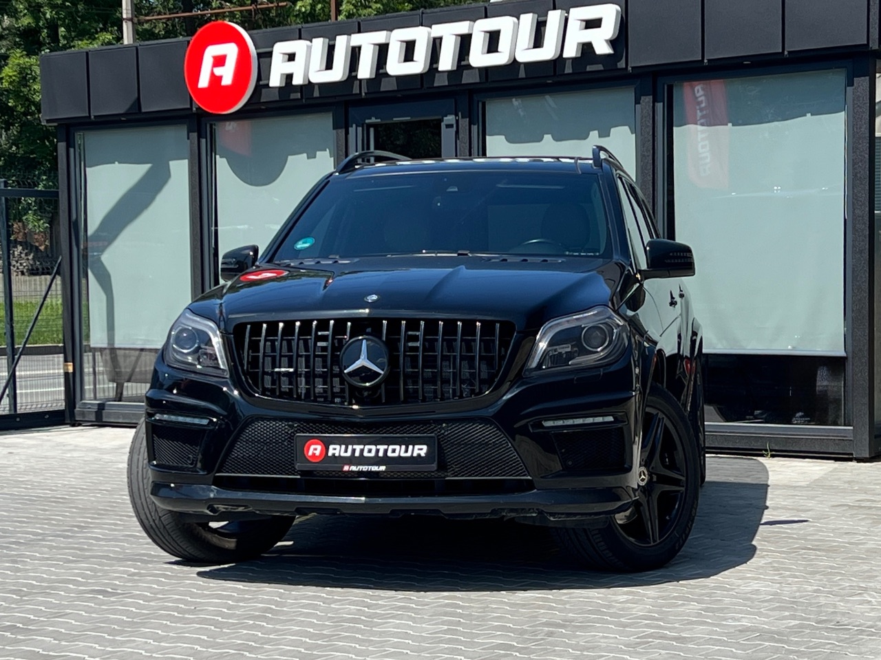 Mercedes-Benz GL-Класс - фото 1