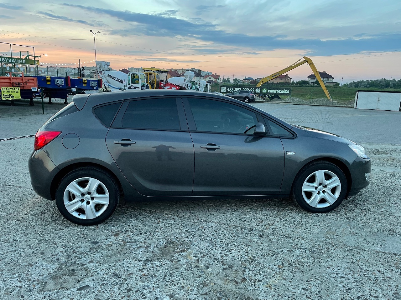 Opel Astra - фото 3