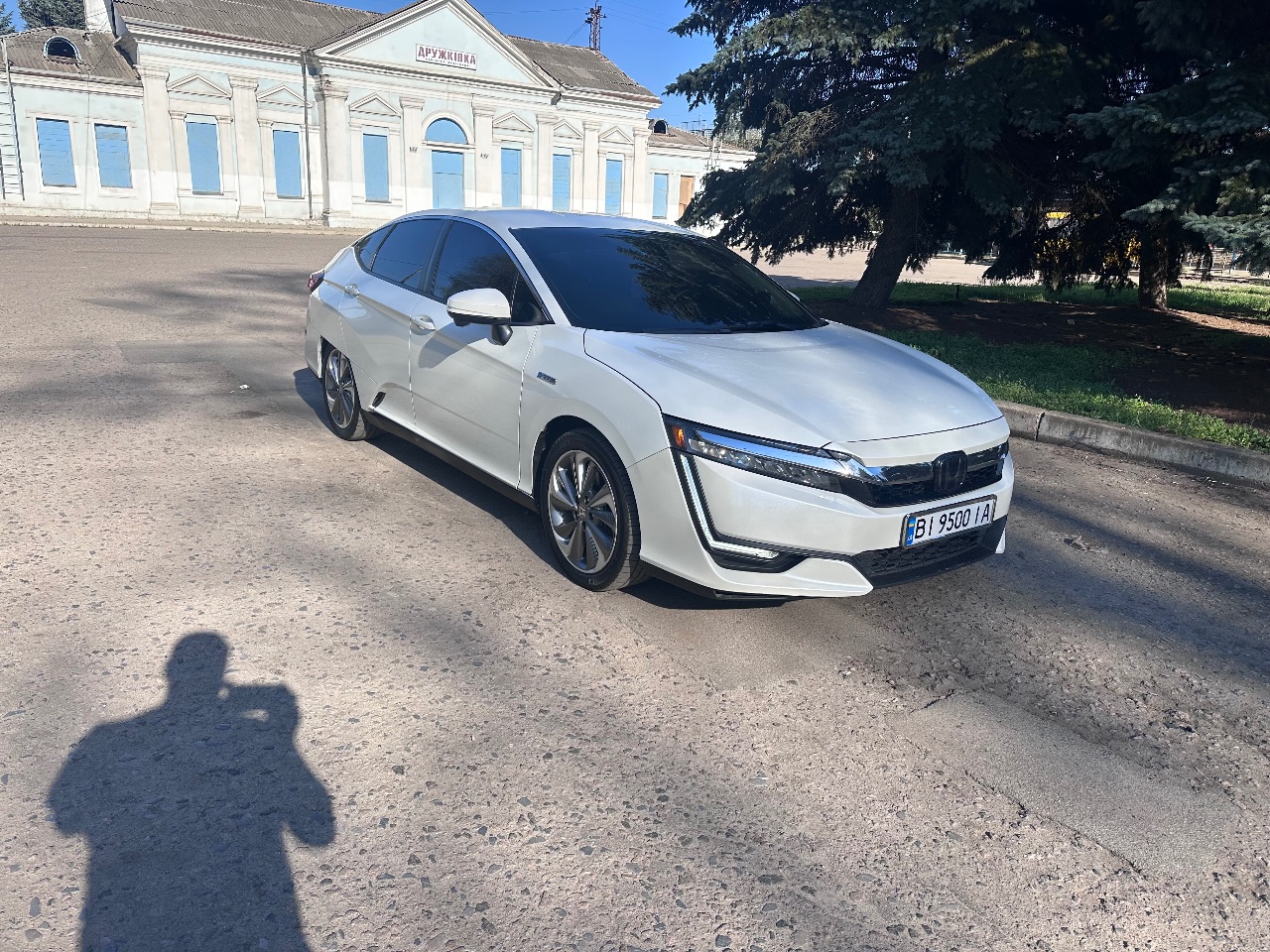 Honda Clarity - фото 5