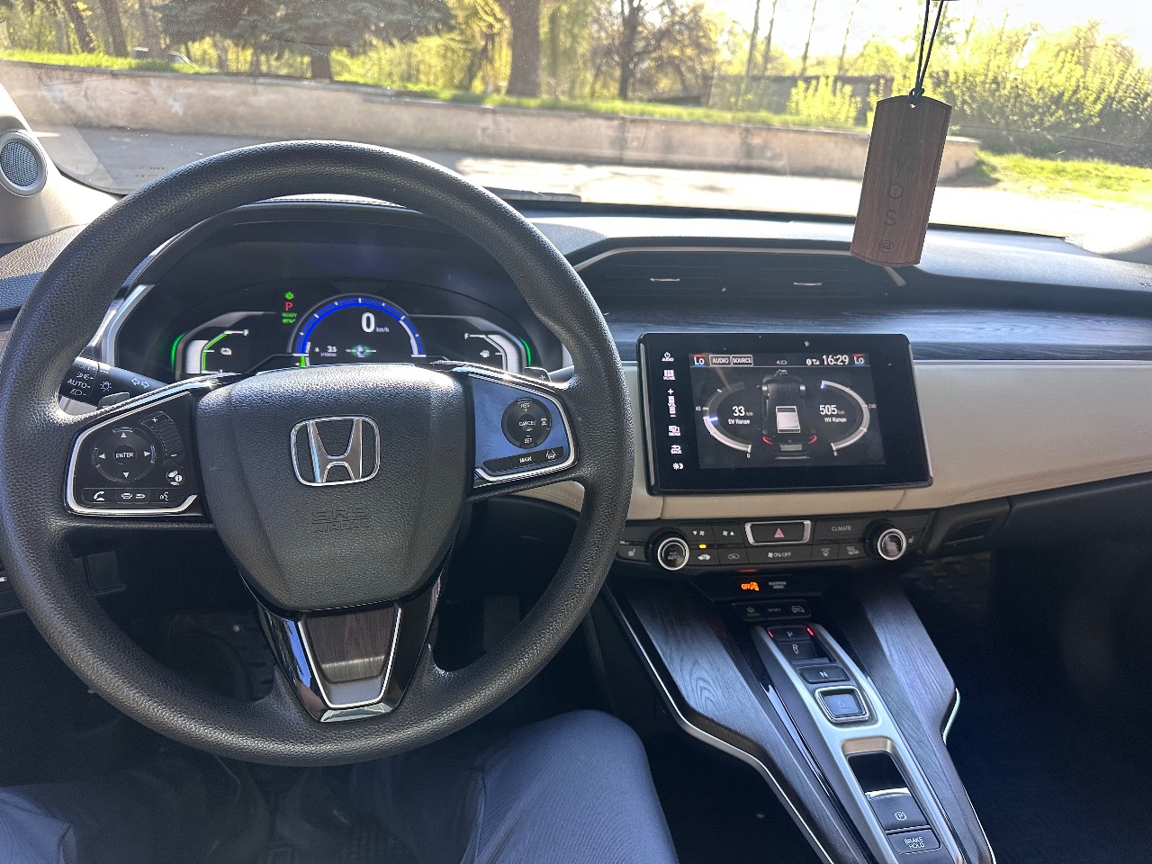 Honda Clarity - фото 1