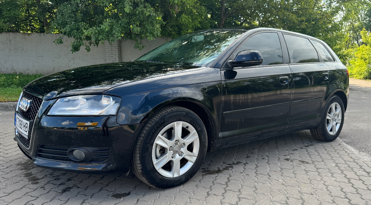 Audi A3 - фото 9