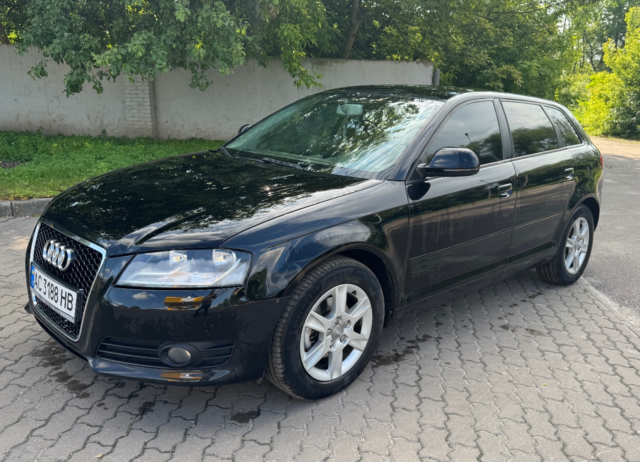 Audi A3 - фото 10