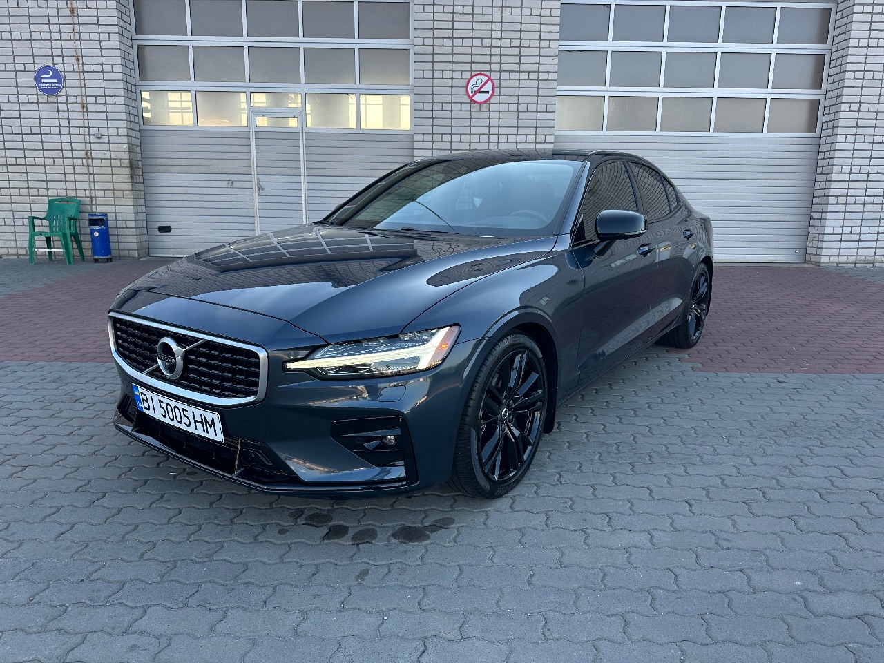 Volvo S60 - фото 2