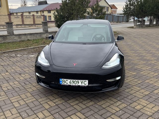 Tesla Model 3 - фото 4