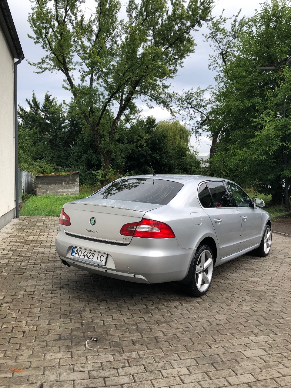 Skoda Superb - фото 2