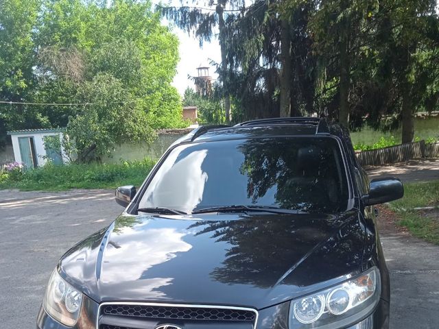 Hyundai Santa Fe - фото 2