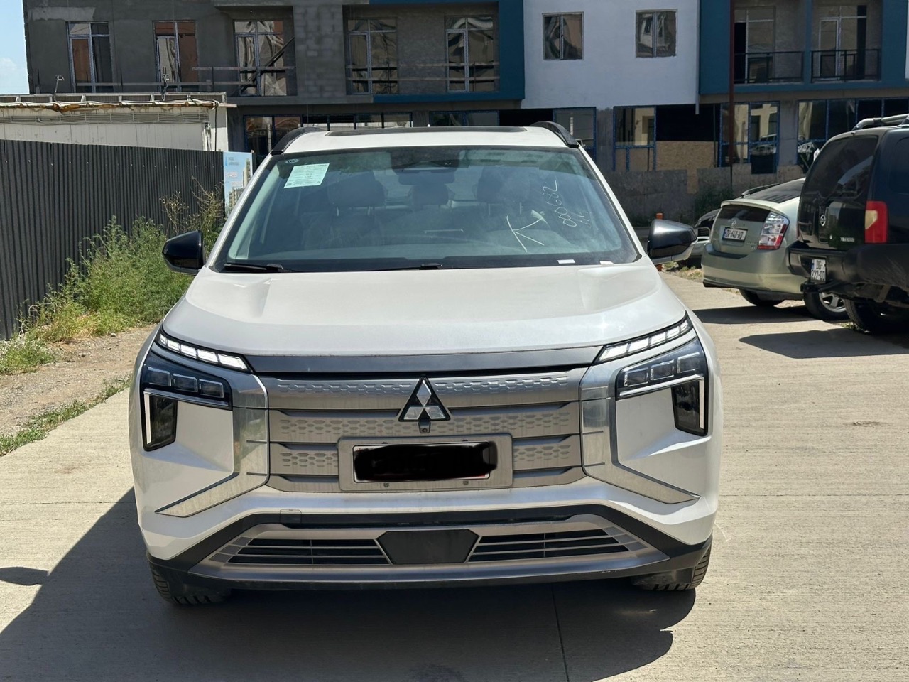 Mitsubishi Airtrek - фото 4