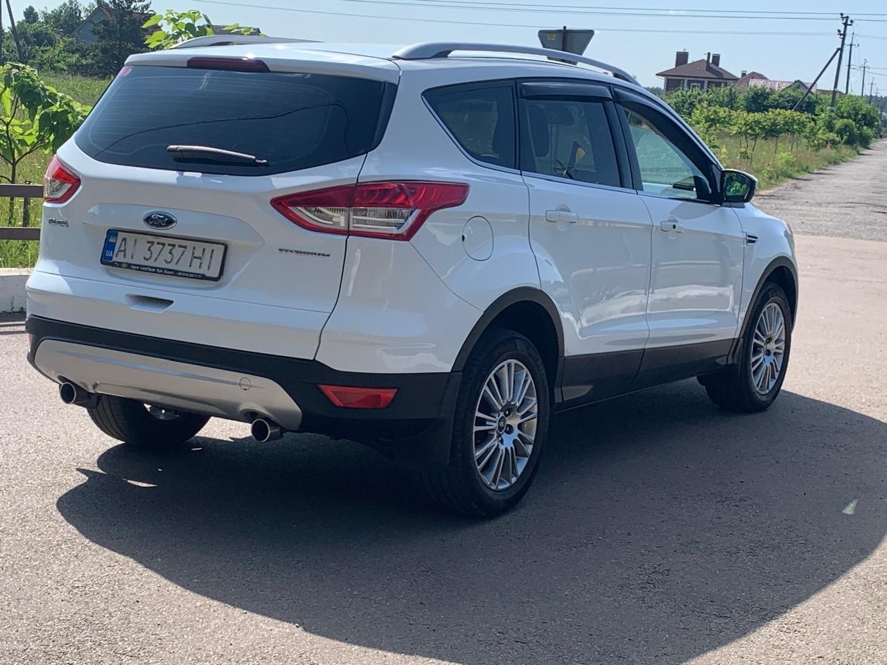 Ford Kuga - фото 4