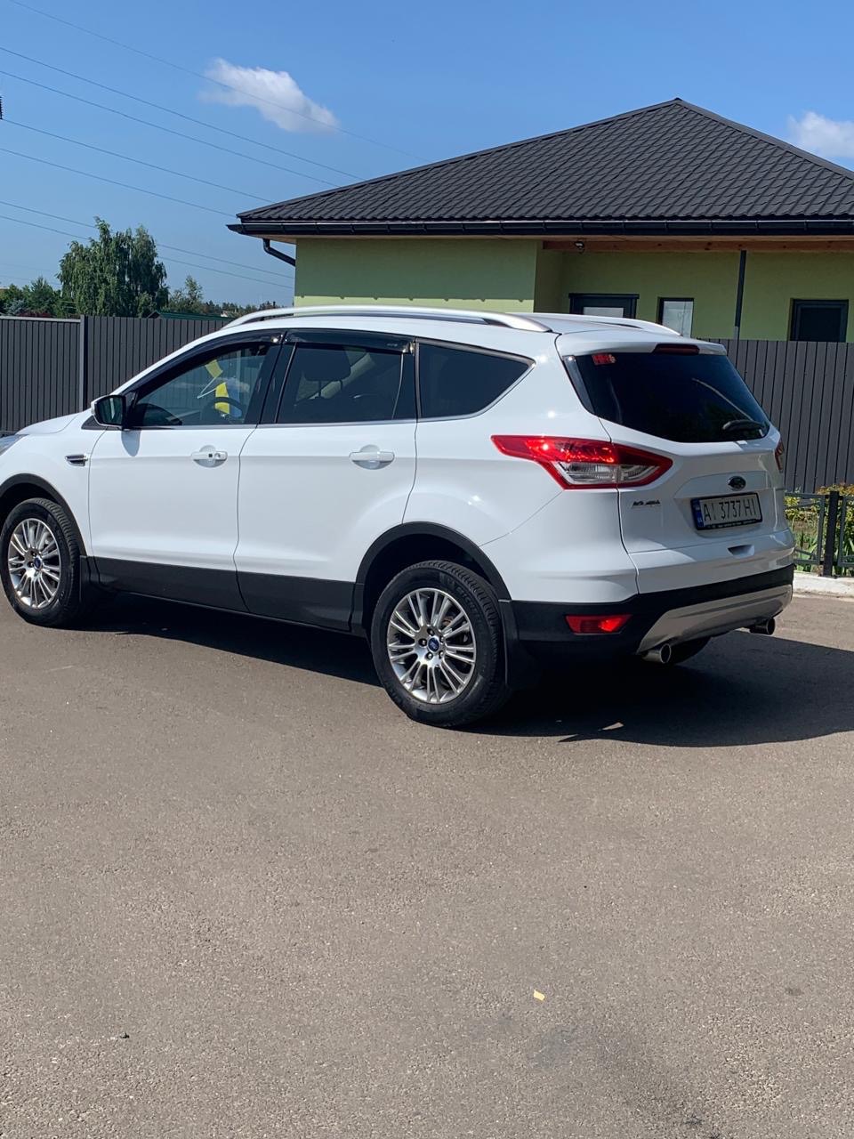 Ford Kuga - фото 3