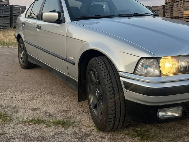 BMW 3 серії - зображення 2