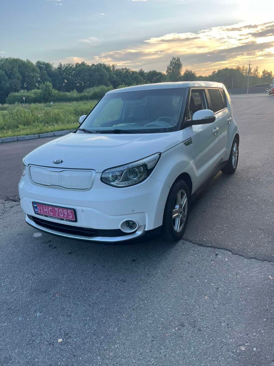 Kia Soul EV - фото 14