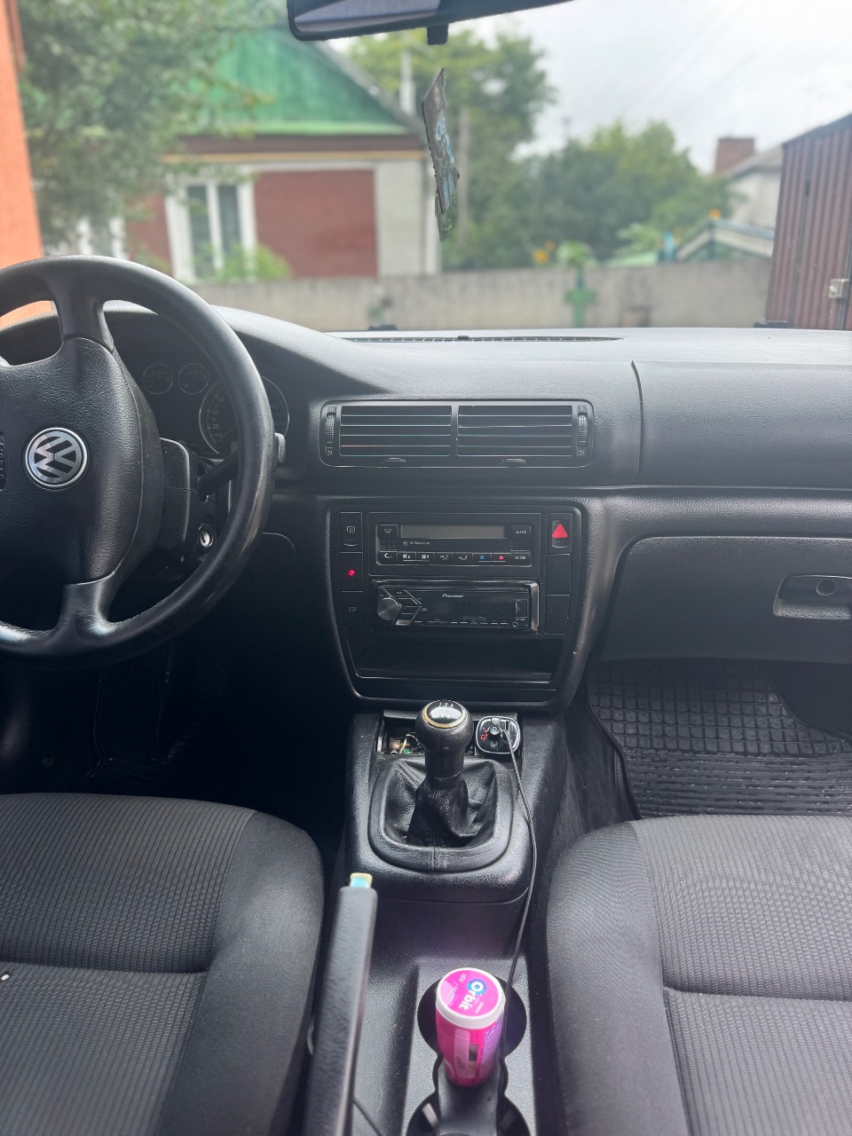 Volkswagen Passat - фото 4