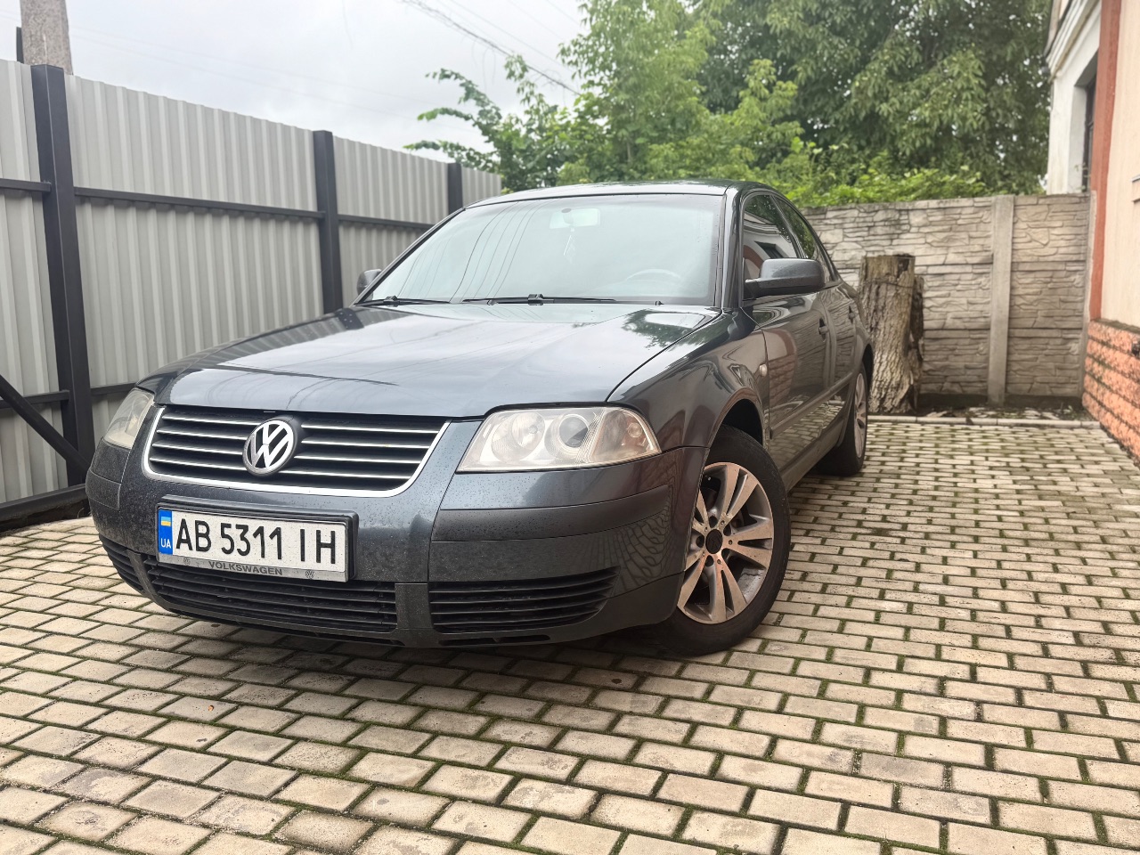 Volkswagen Passat - фото 2