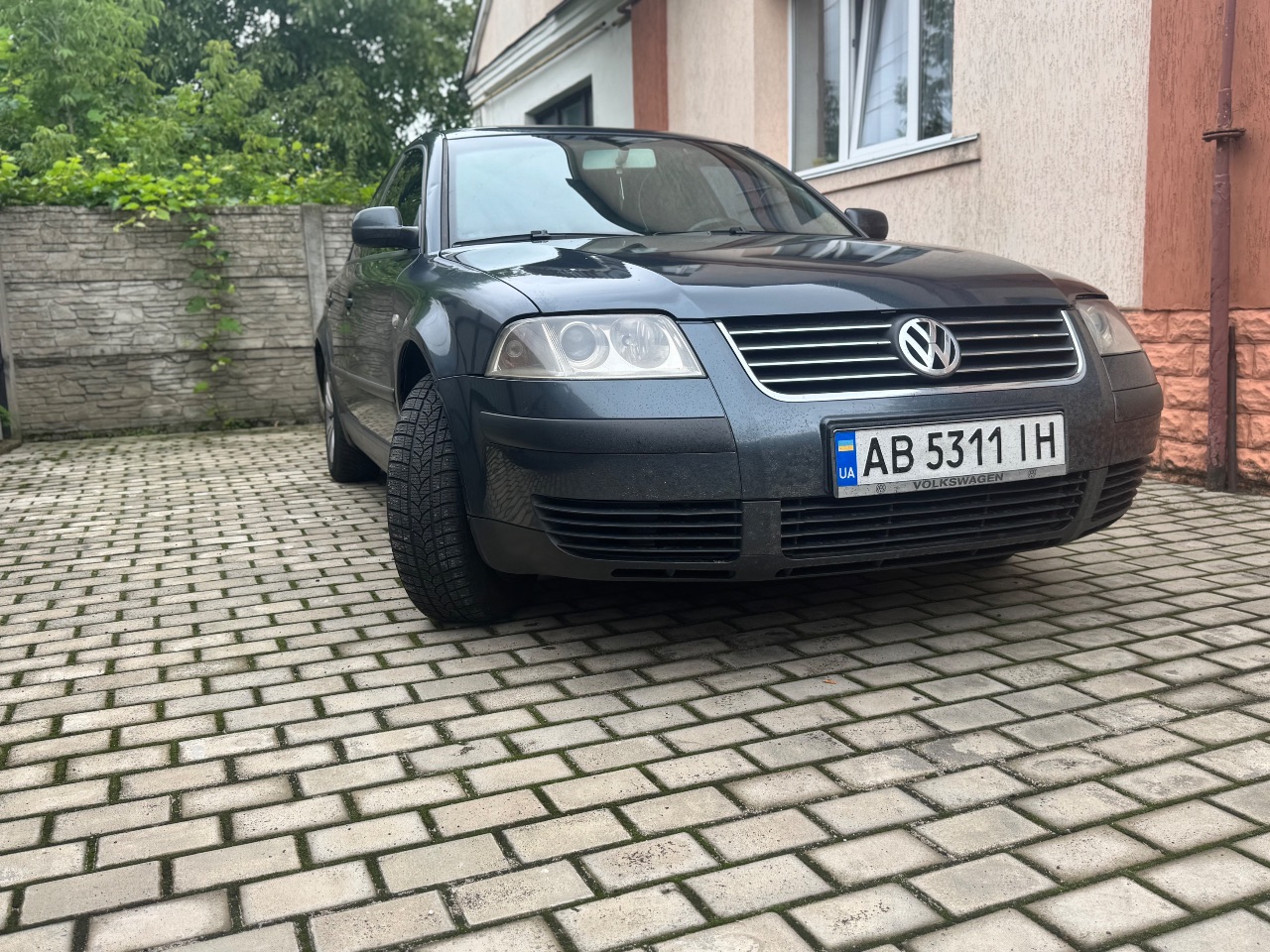 Volkswagen Passat - фото 1