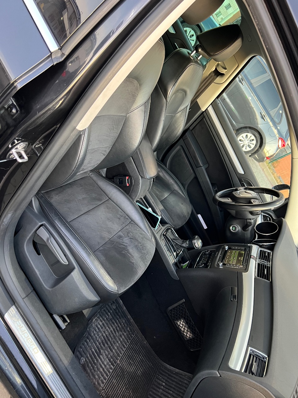 Skoda Superb - фото 8