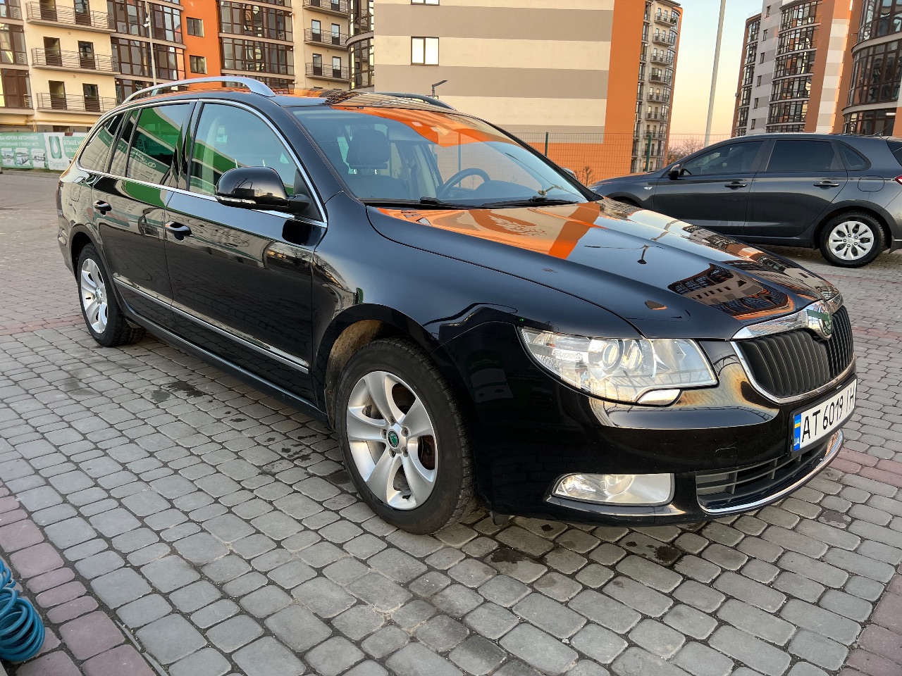 Skoda Superb - фото 1