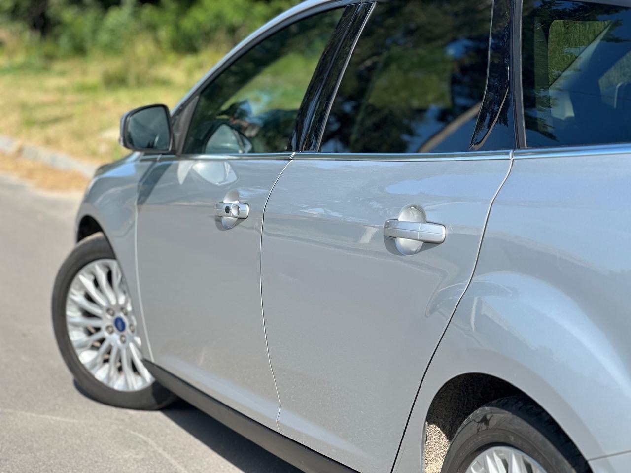 Ford Focus ST - фото 26