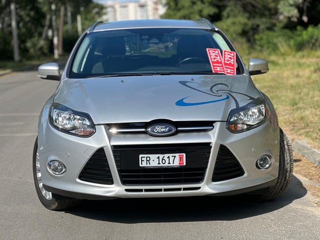 Ford Focus ST - фото 2