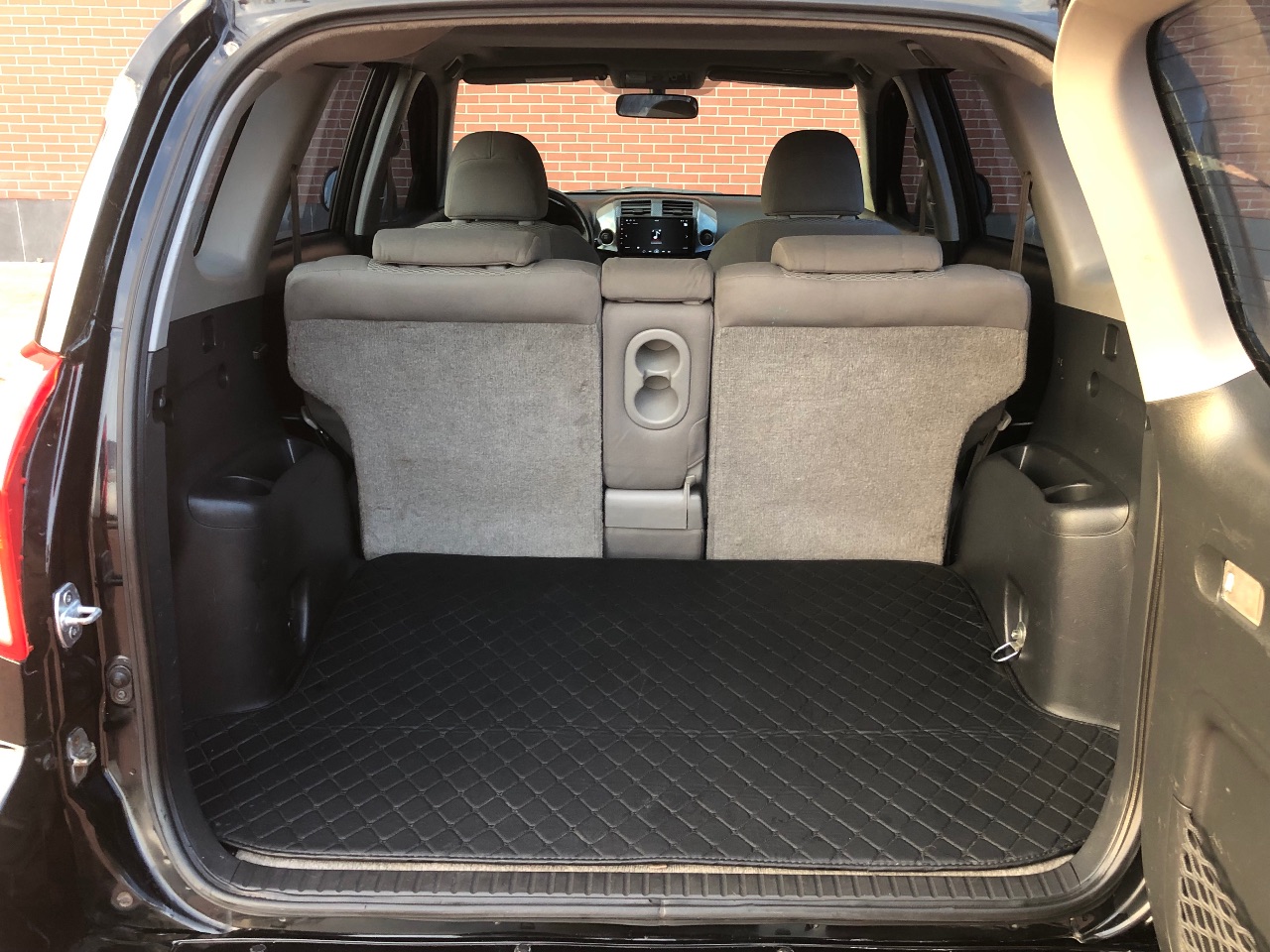 Toyota RAV4 - фото 13