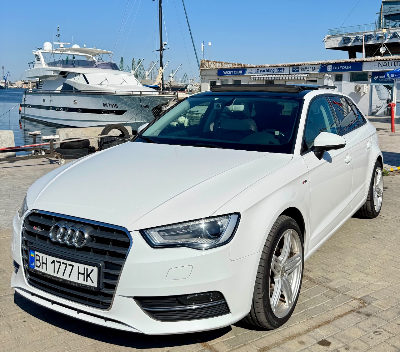 Audi A3 - фото 1