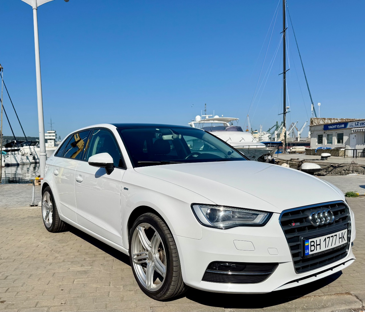 Audi A3 - фото 3