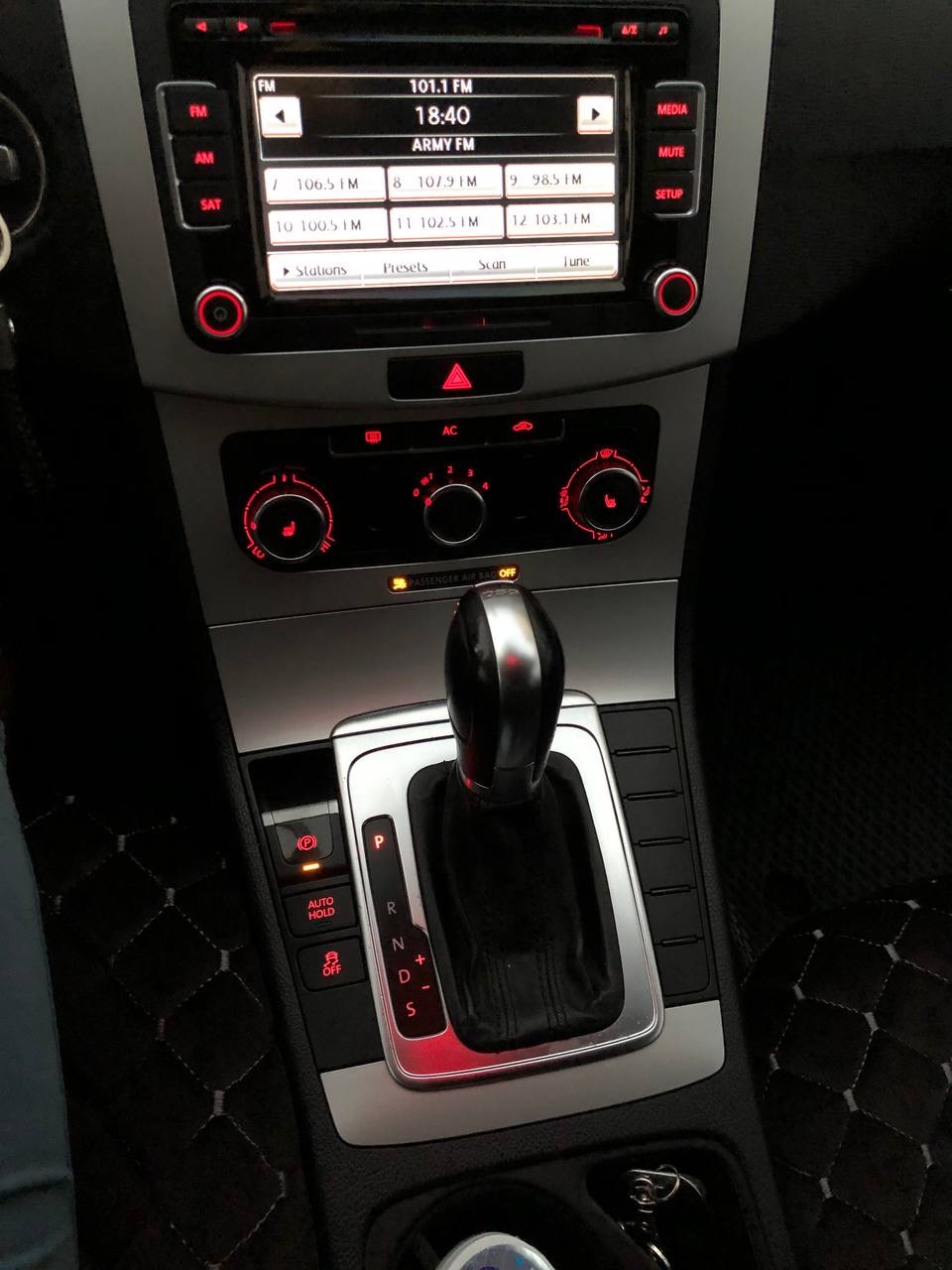 Volkswagen Passat CC - фото 4