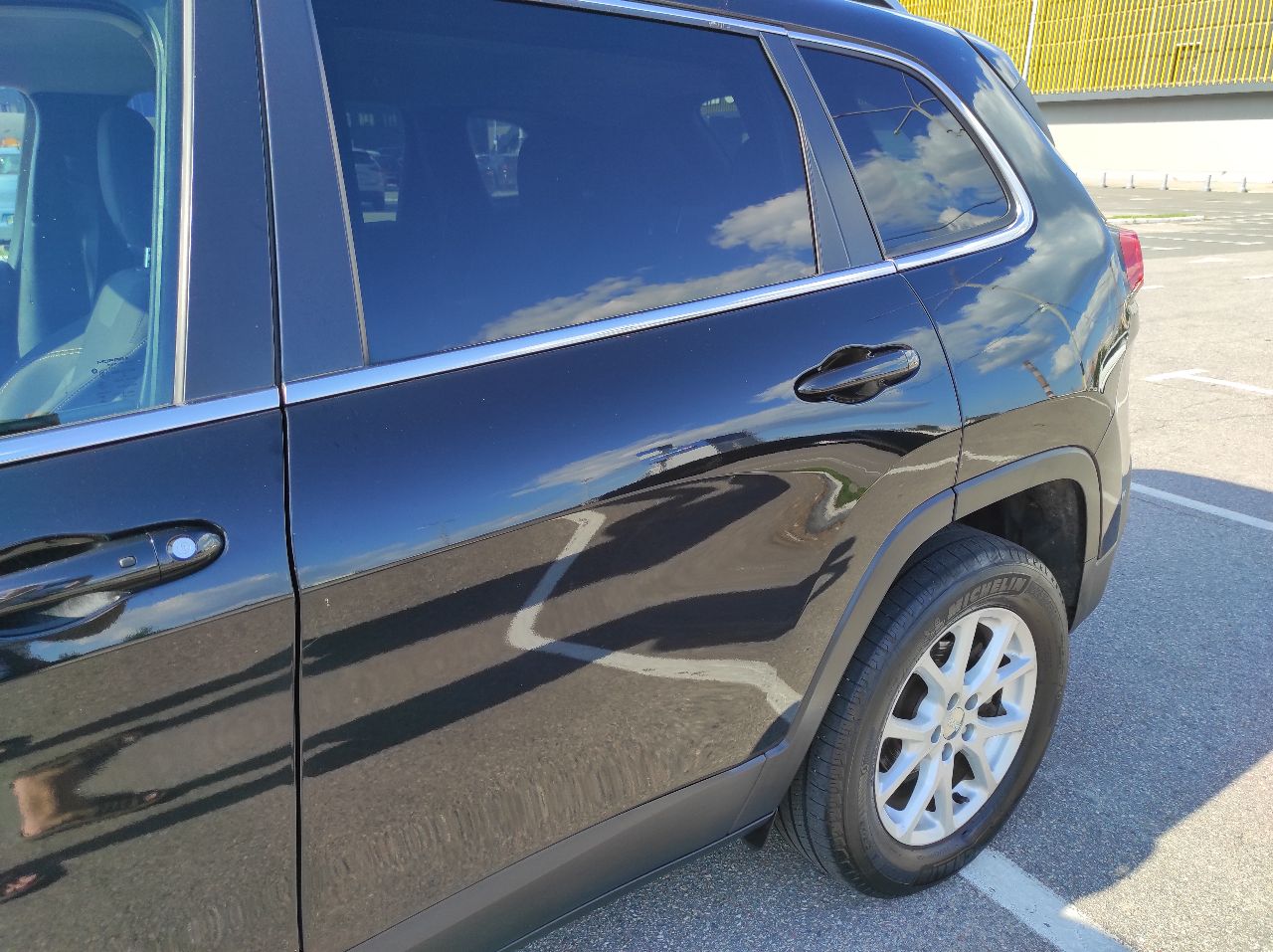 Jeep Cherokee - фото 12