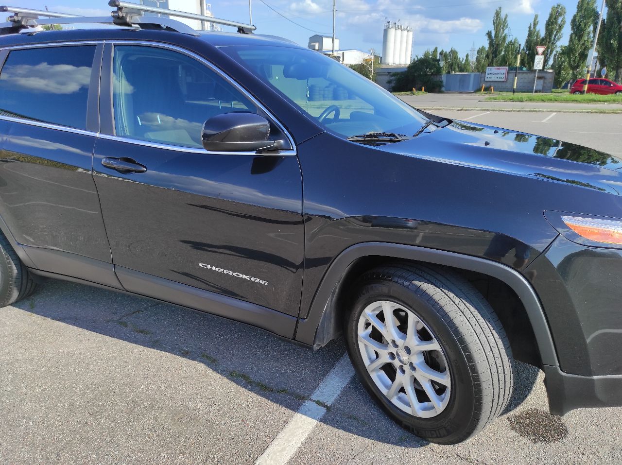 Jeep Cherokee - фото 19