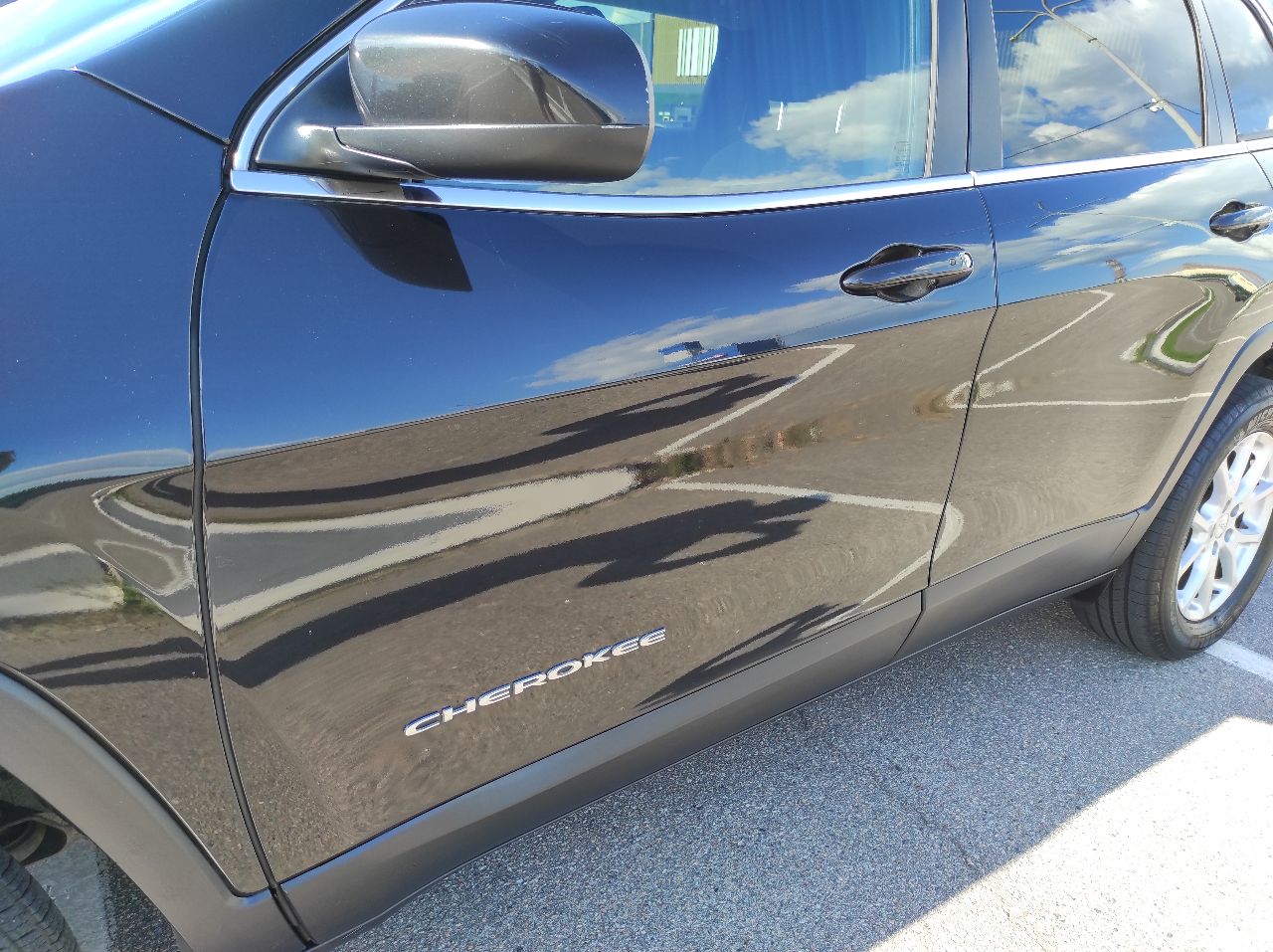 Jeep Cherokee - фото 11