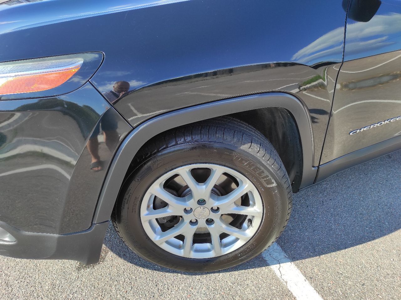 Jeep Cherokee - фото 8