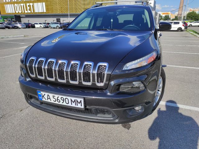 Jeep Cherokee - фото 1