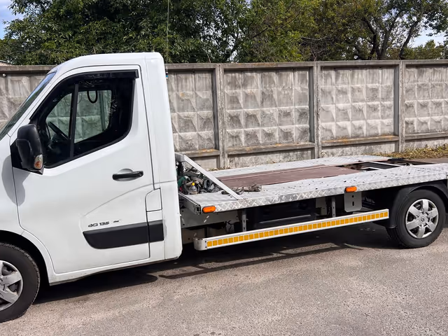 Renault Master - фото 1