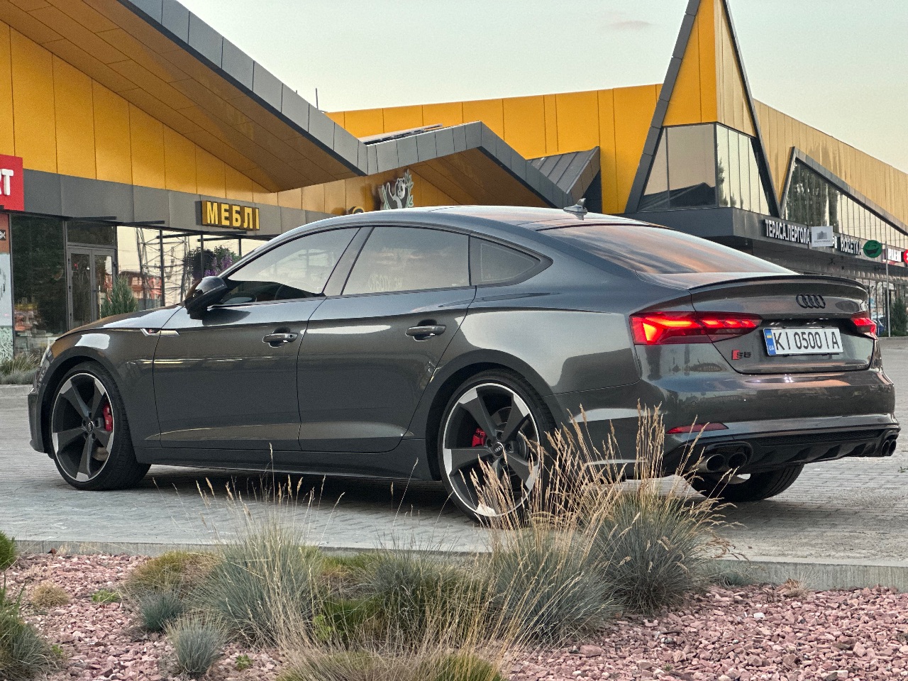 Audi S5 - фото 4