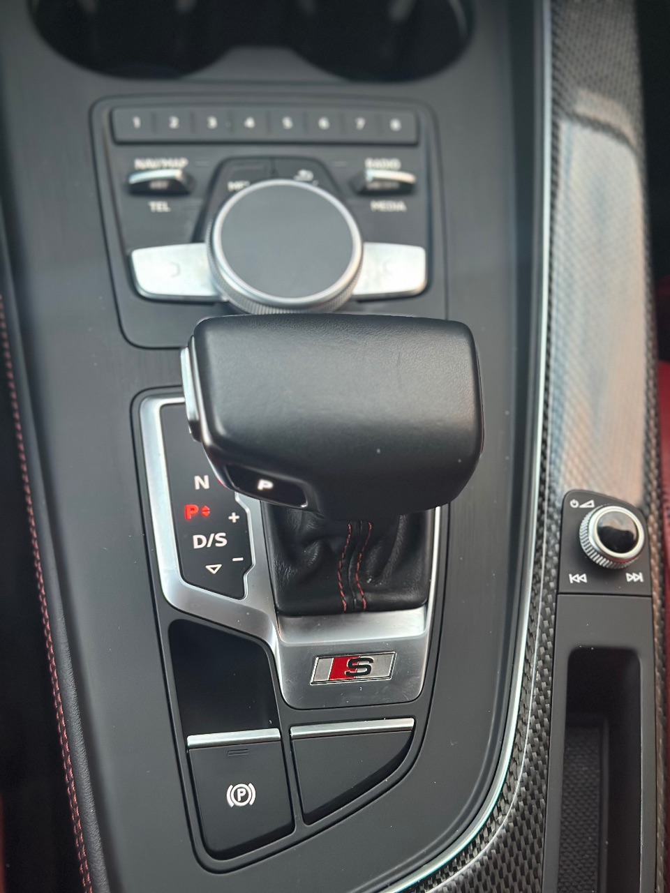 Audi S5 - фото 22