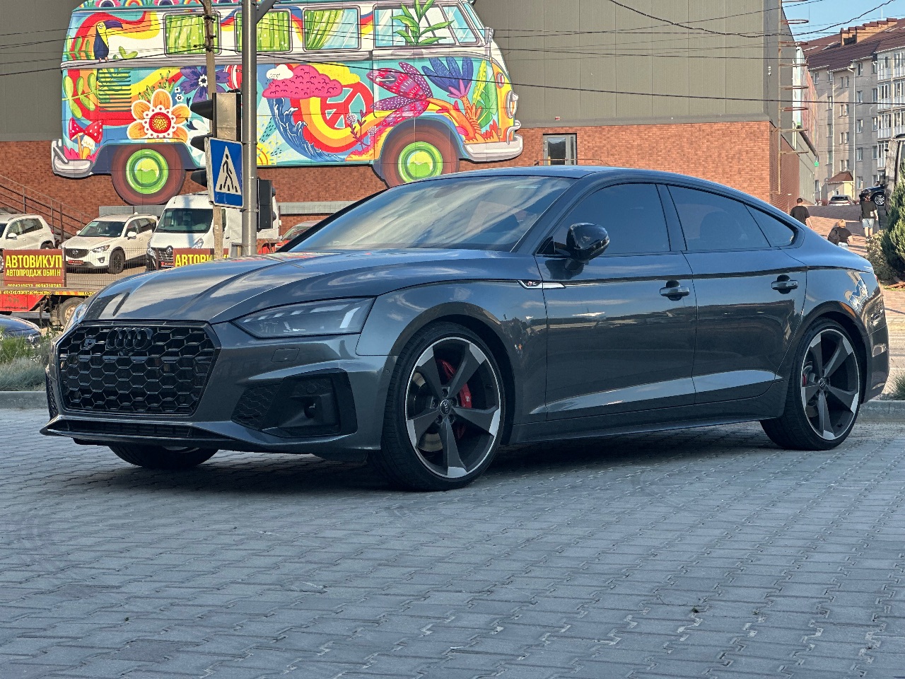 Audi S5 - фото 1