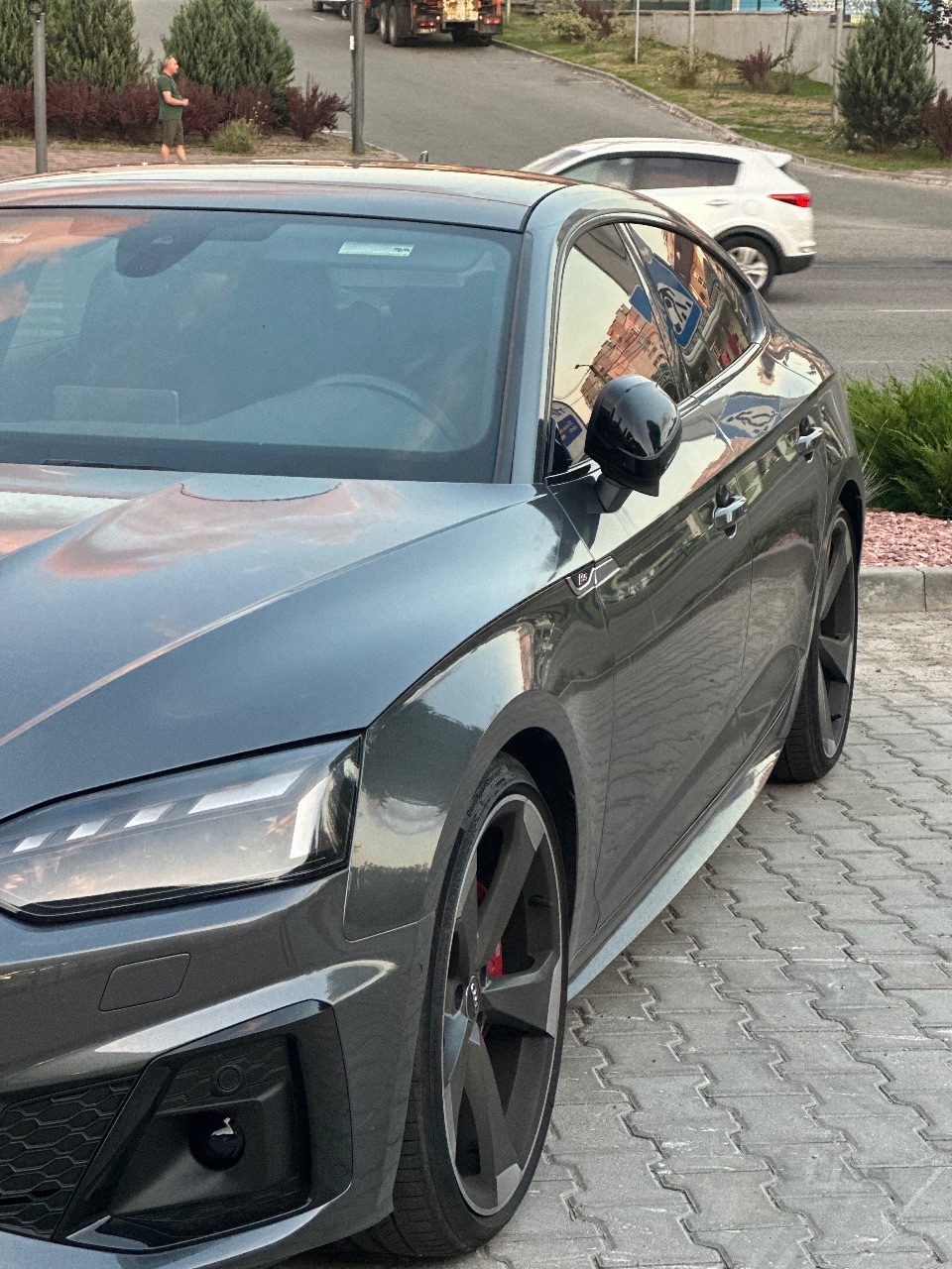 Audi S5 - фото 8