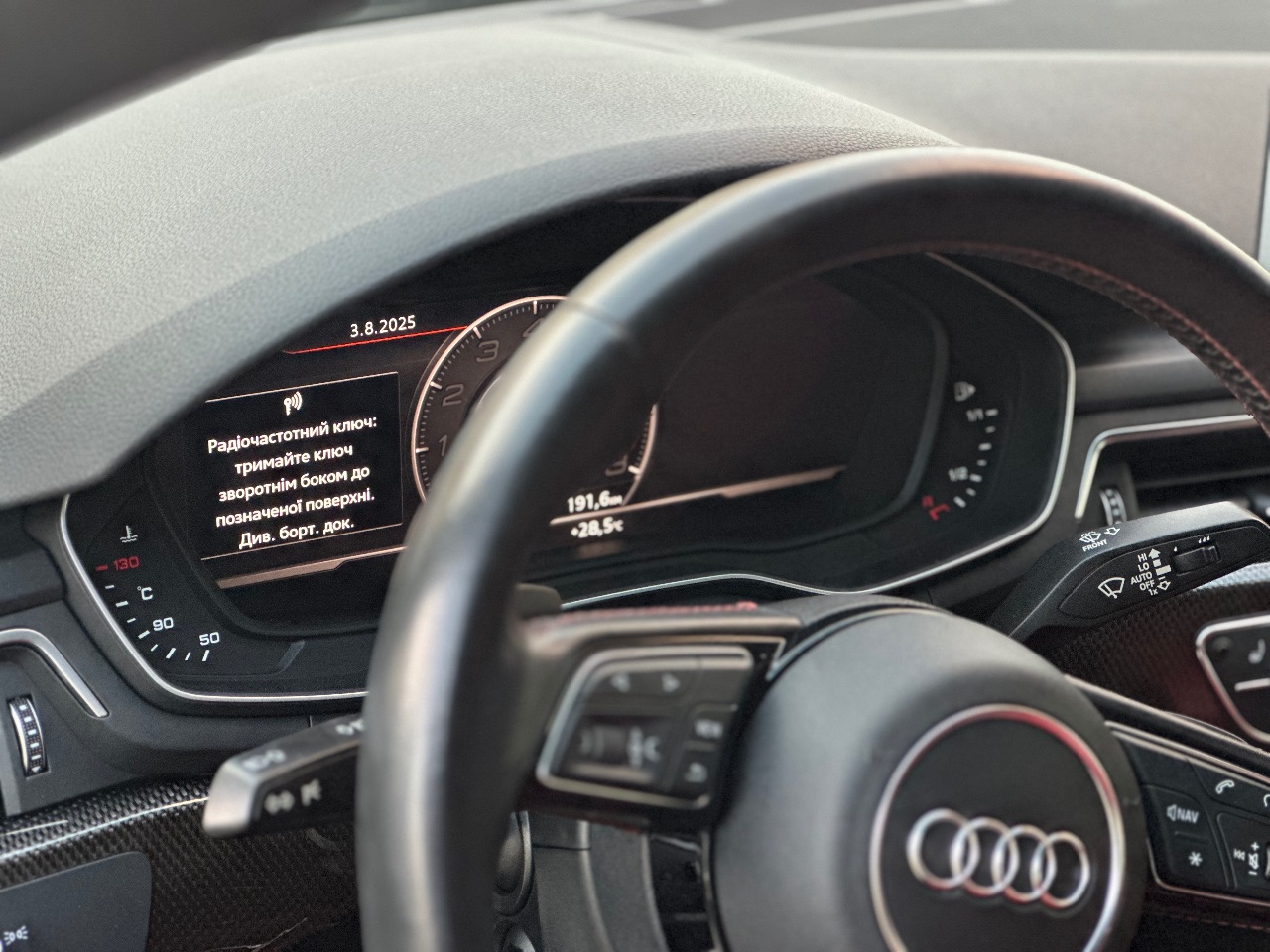 Audi S5 - фото 14