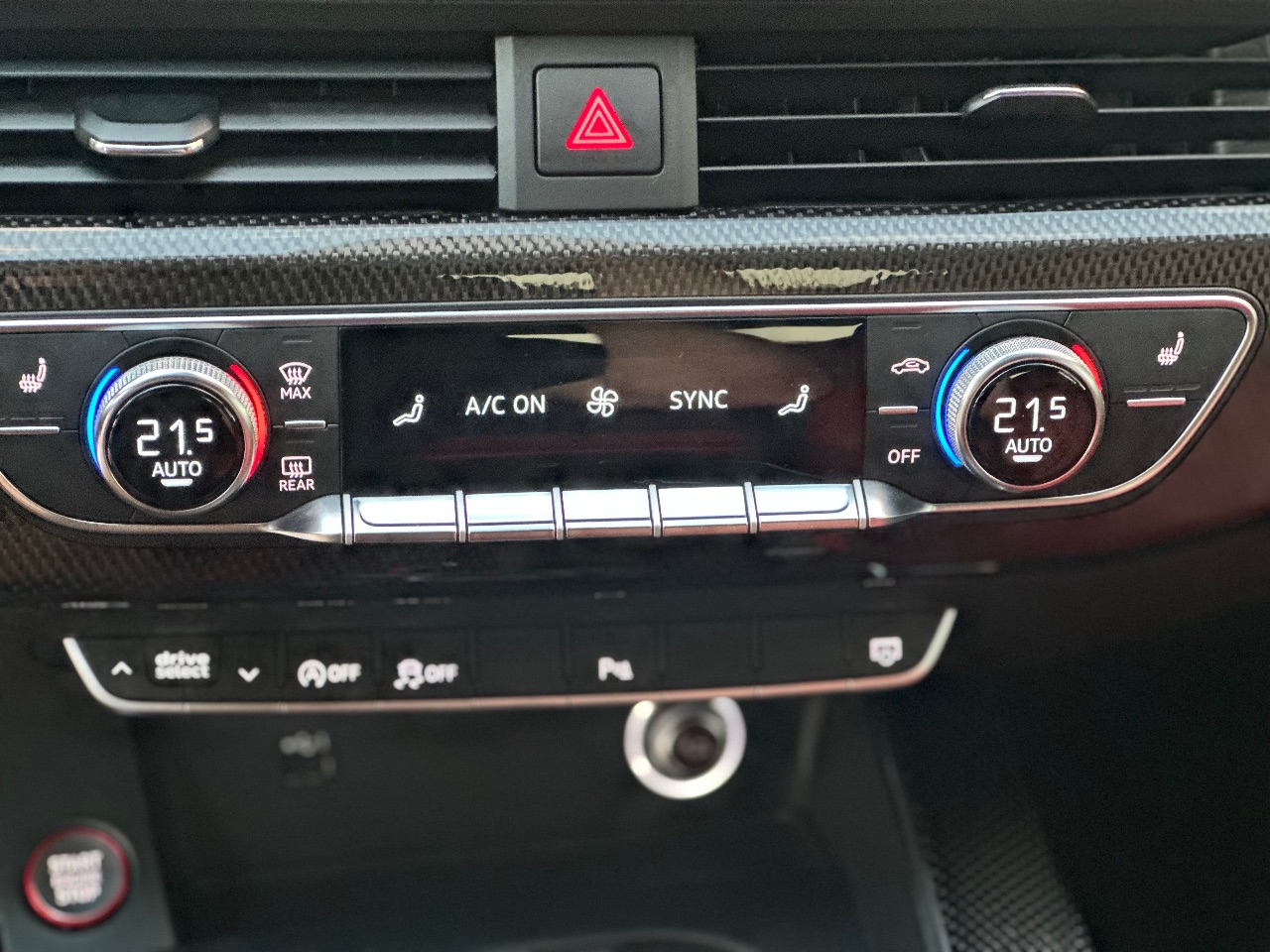 Audi S5 - фото 16