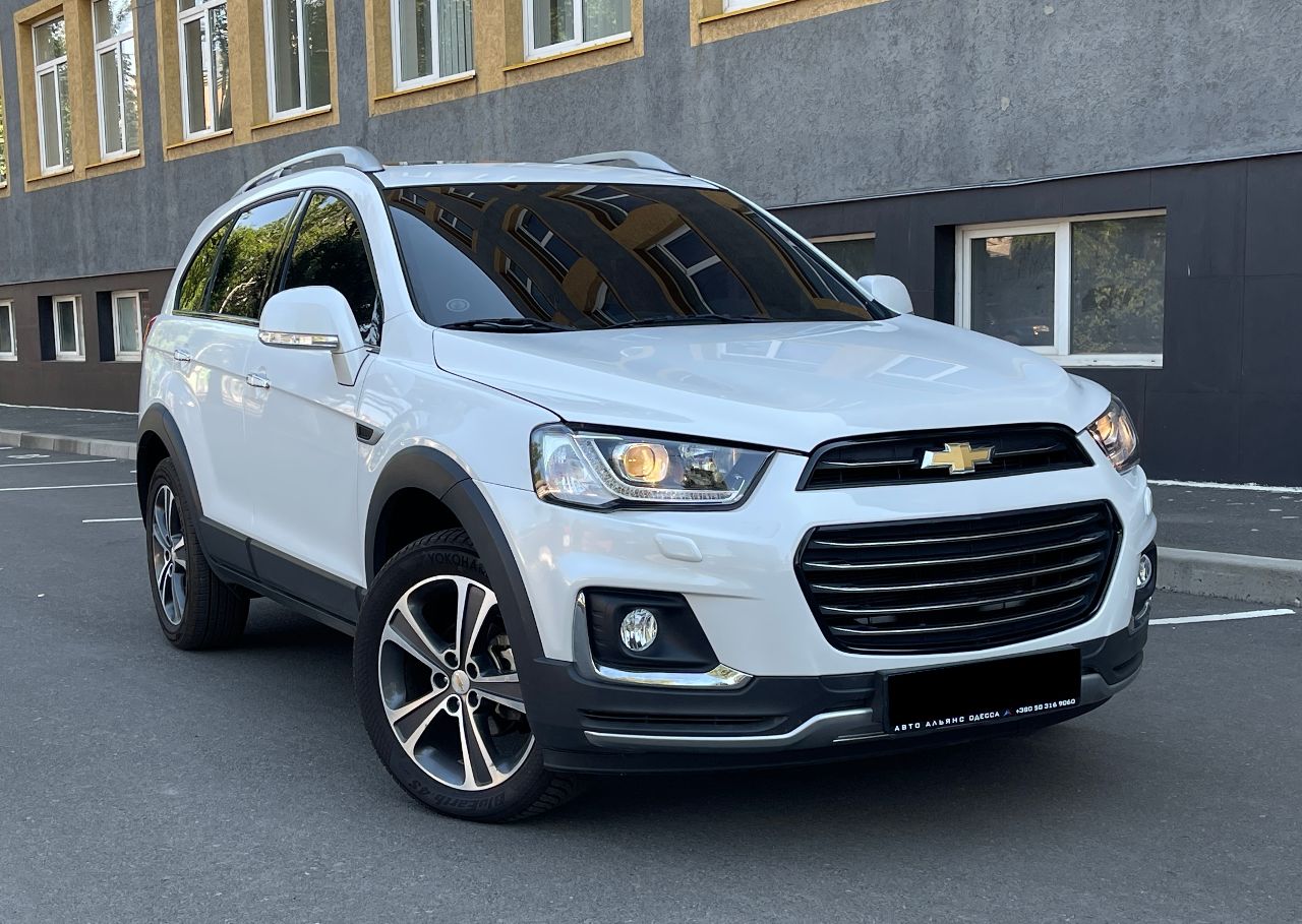 Chevrolet Captiva - фото 1