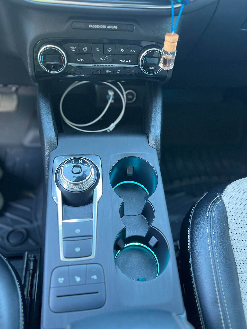 Ford Escape - фото 10