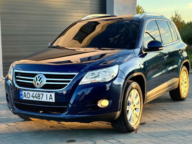 Volkswagen Tiguan - фото 3