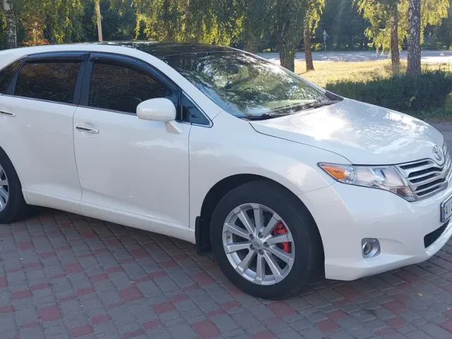 Toyota Venza - фото 2