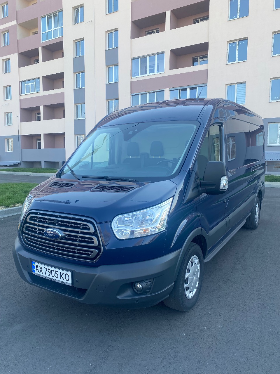 Ford Transit Custom - фото 1